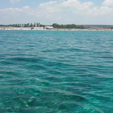 Casa Bianca Al Mare