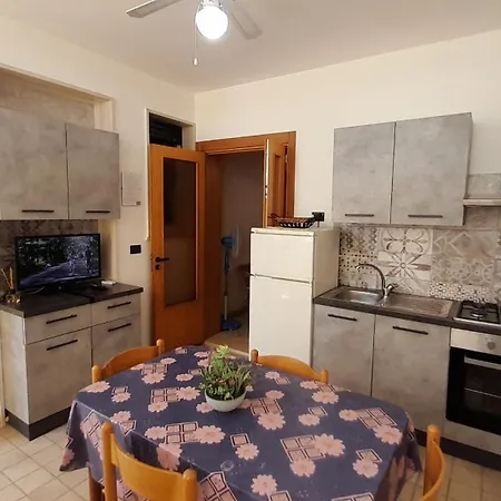 Casa Bianca Al Mare Daire *