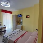 Casa Bianca Al Mare *