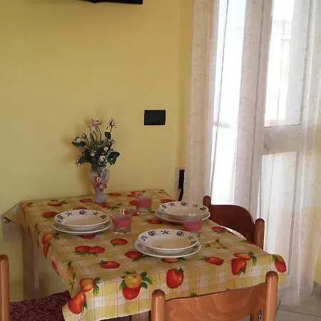 Casa Bianca Al Mare Torre San Giovanni