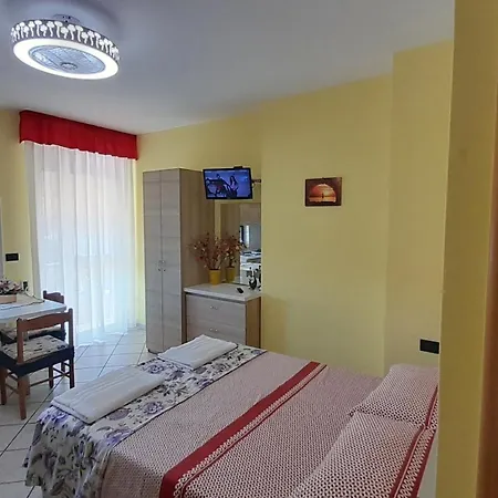 Casa Bianca Al Mare *