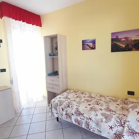 Casa Bianca Al Mare דירה