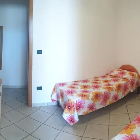 아파트 Casa Bianca Al Mare *