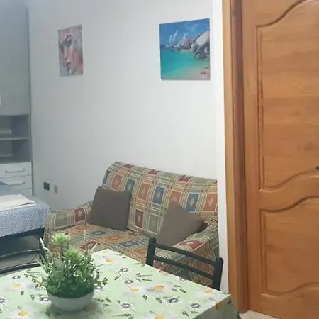 Casa Bianca Al Mare