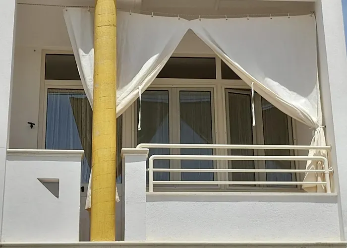 Casa Bianca Al Mare